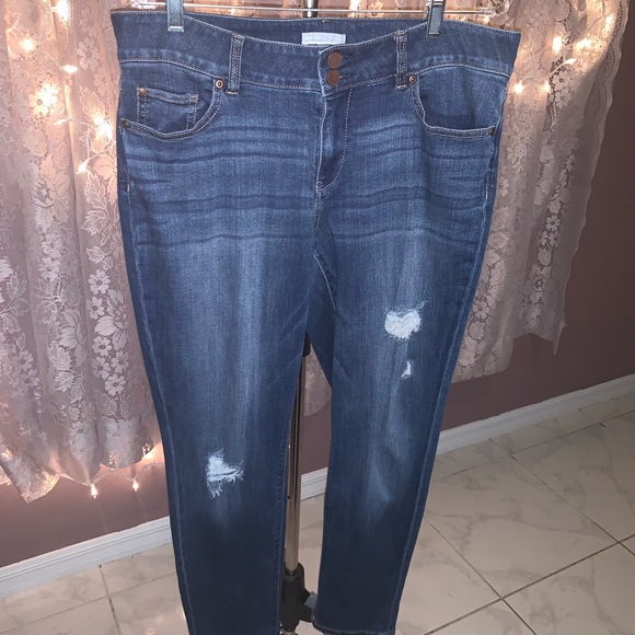 New York & Company Denim - BNWOT Distressed skinny jeans